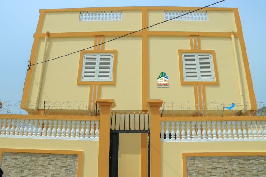 Immeuble de 4 appartements
