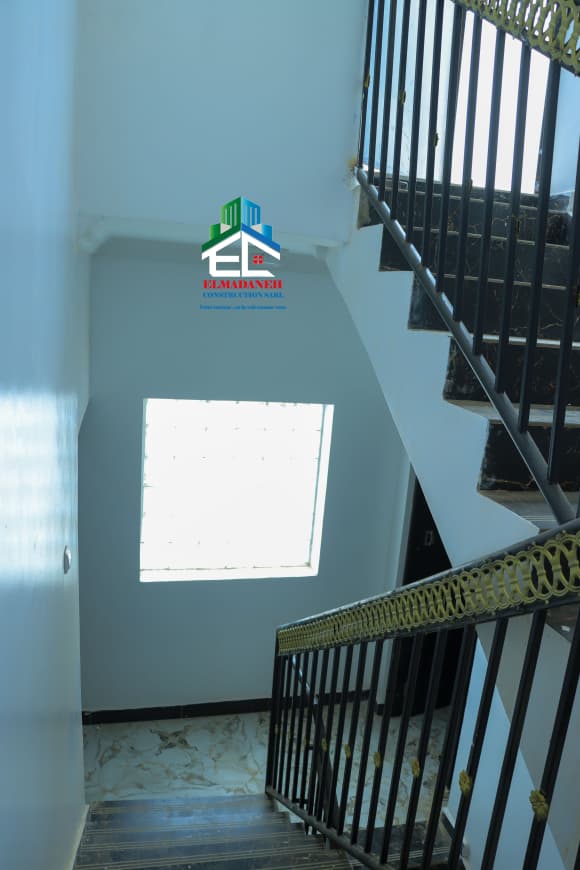 Immeuble de 4 appartements photo 8