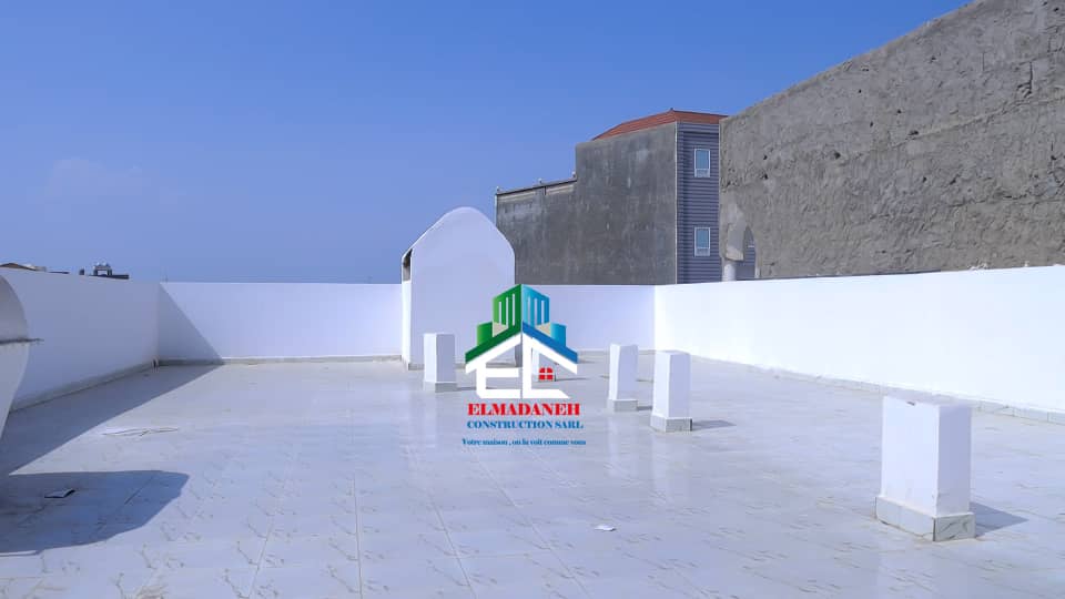 Maison 170 m² avec terrasse photo 5