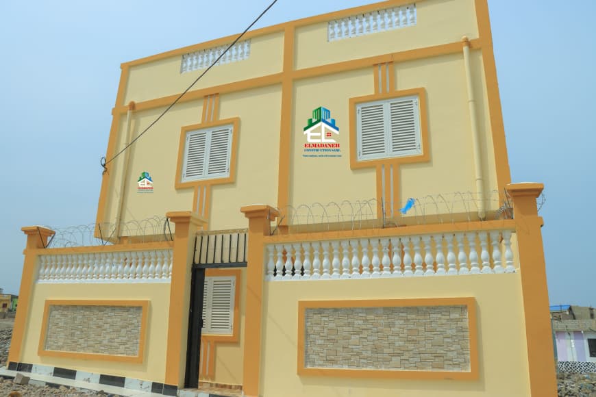 Immeuble de 4 appartements photo 2