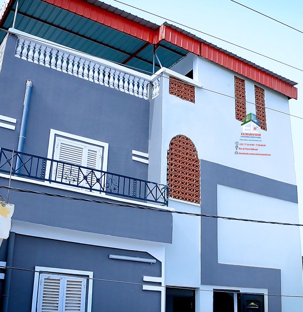 Maison 150 m² R+1 avec terrasse